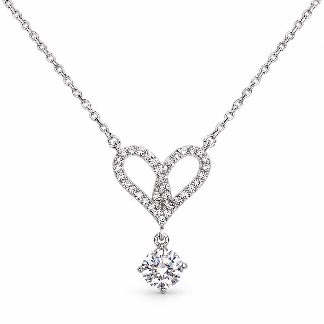 AMORE LUMIÈRE – Stříbrný náhrdelník Ag 925 se srdcem a moissanitem 0,3 ct