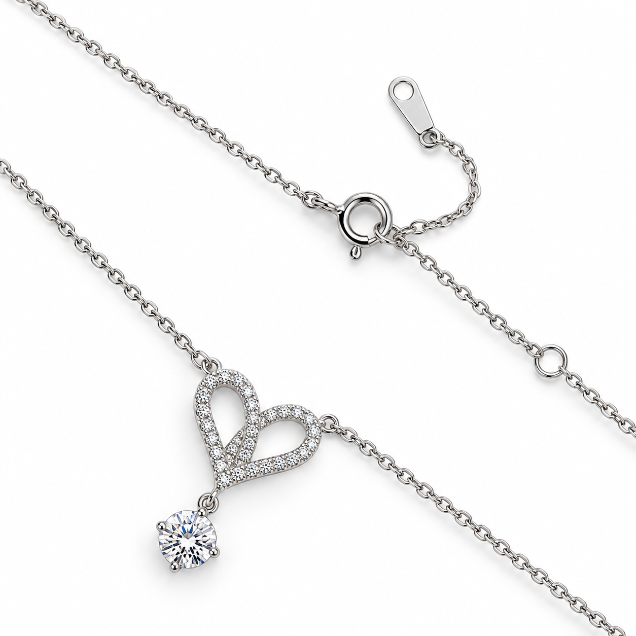 AMORE LUMIÈRE – Stříbrný náhrdelník Ag 925 se srdcem a moissanitem 0,3 ct