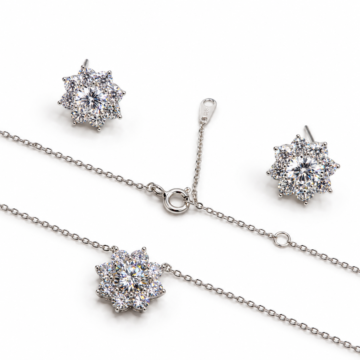 FLORAL RADIANCE – Luxusní stříbrná souprava s moissanity 2 ct | ANU JEWELRY