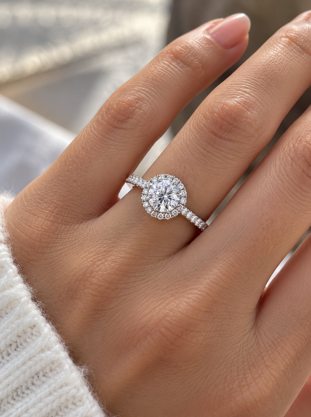 SERENA 1CT – Luxusní stříbrný prsten s moissanitem a zirkony | ANU JEWELRY