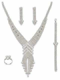 DIAMOND CASCADE – Luxusní plesová a svatební souprava