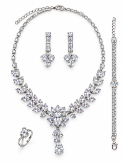 DIAMOND ROYAL ELEGANCE – Luxusní plesová šperková souprava